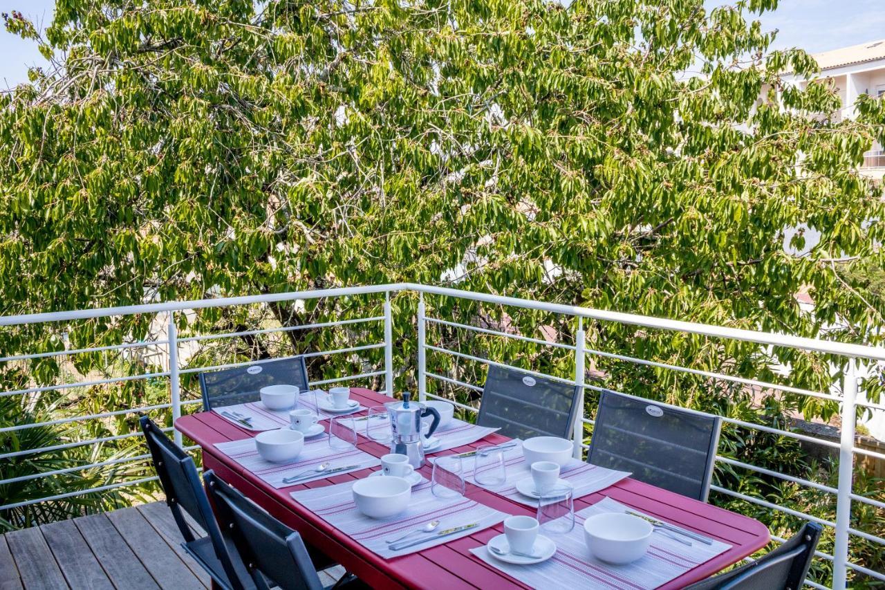 Villa Du Marche 鲁瓦扬 外观 照片